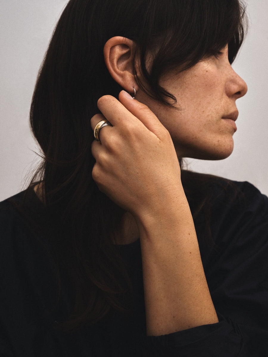 Bague l'étreinte BAGUE ombre claire