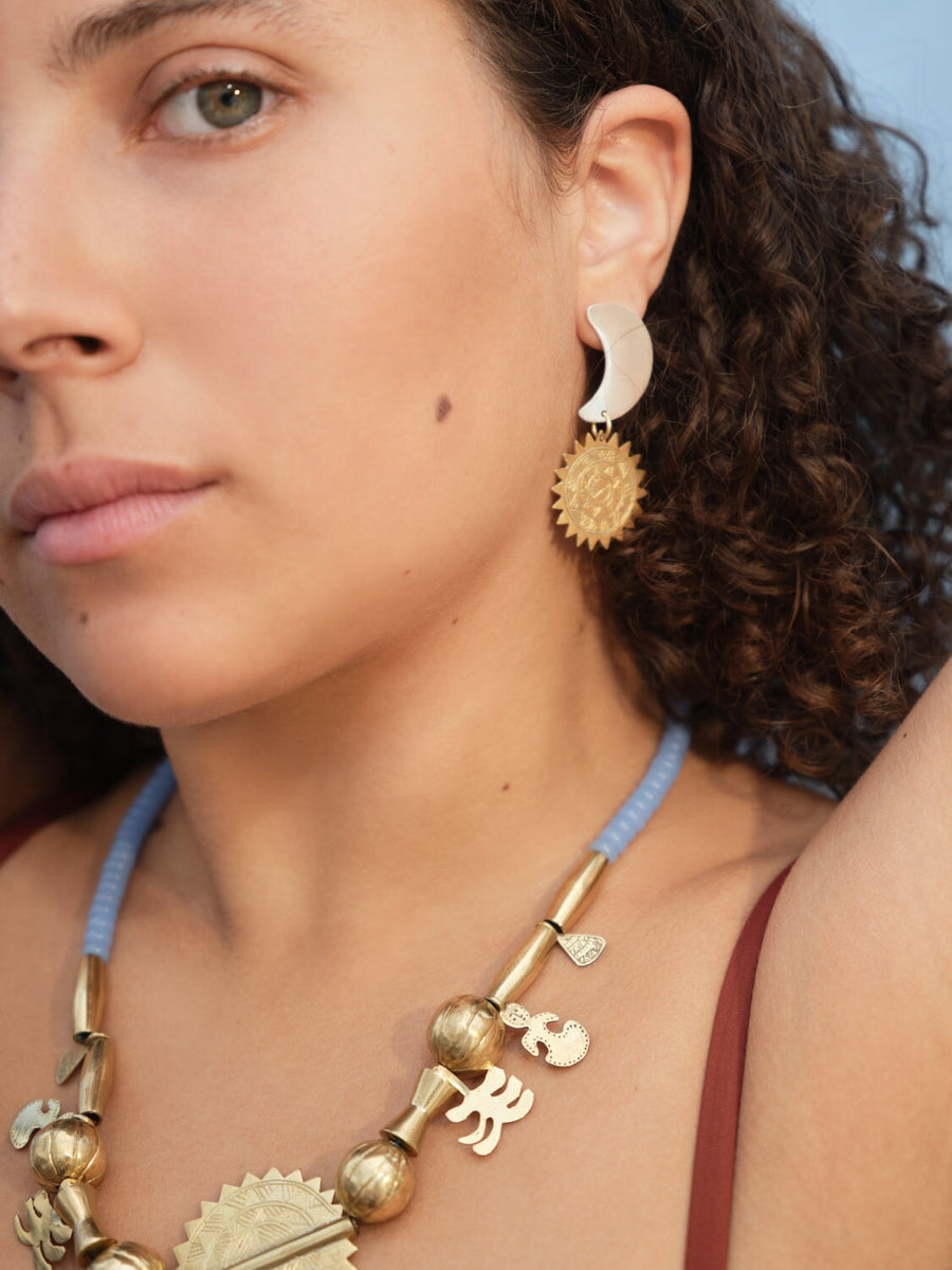 Boucles les jours et les nuits BOUCLES D'OREILLES ombre claire