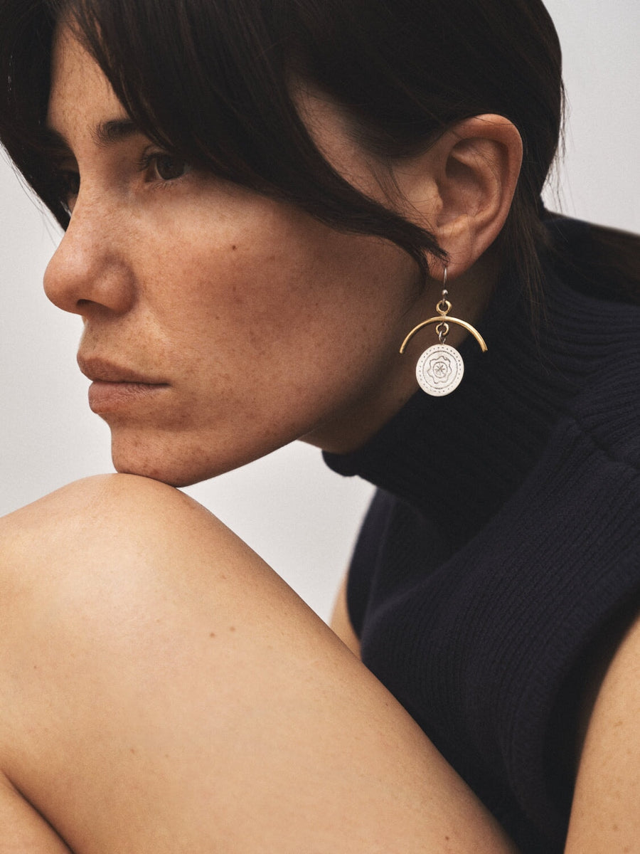 Boucles les retrouvailles BOUCLES D'OREILLES ombre claire