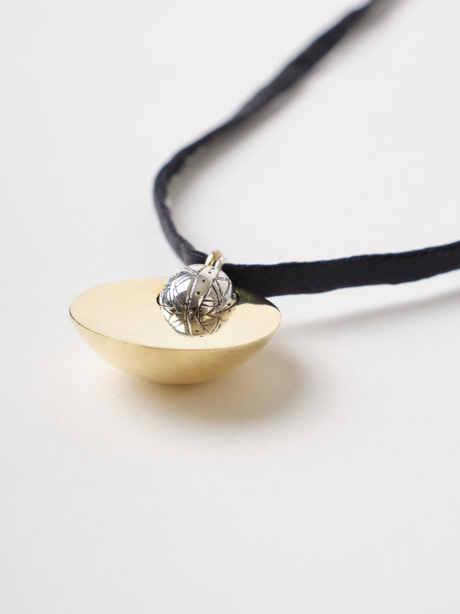 Collier la douceur COLLIER ombre claire